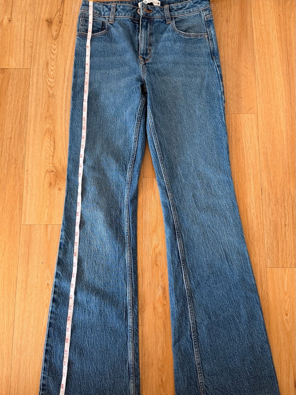Zara Women's Flare Jeans in Medium Blue Denim